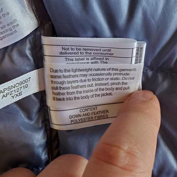 Andrew Marc Lightweight Down Puffer Coat - Picture 13 of 13